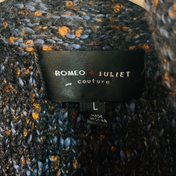 Romeo & Juliet Couture Space Dye Long Line Funnel-Neck Poncho Sweater EUC Sz L - Picture 3 of 10